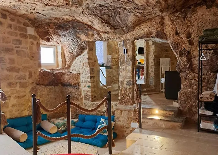 Ai Cento Scalini * 莫迪卡